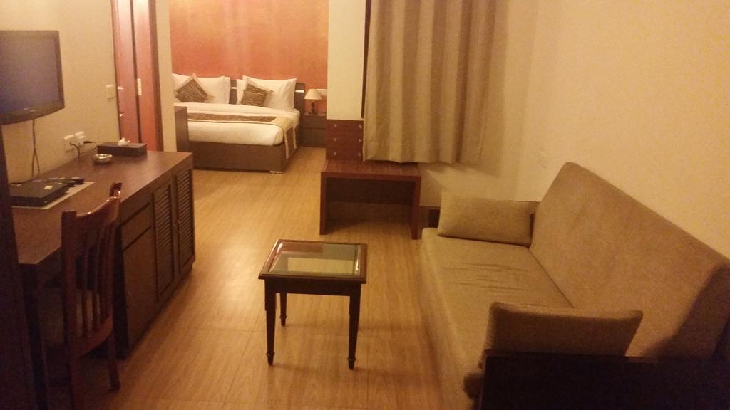 Tavisha Villa Gurgaon Zimmer foto